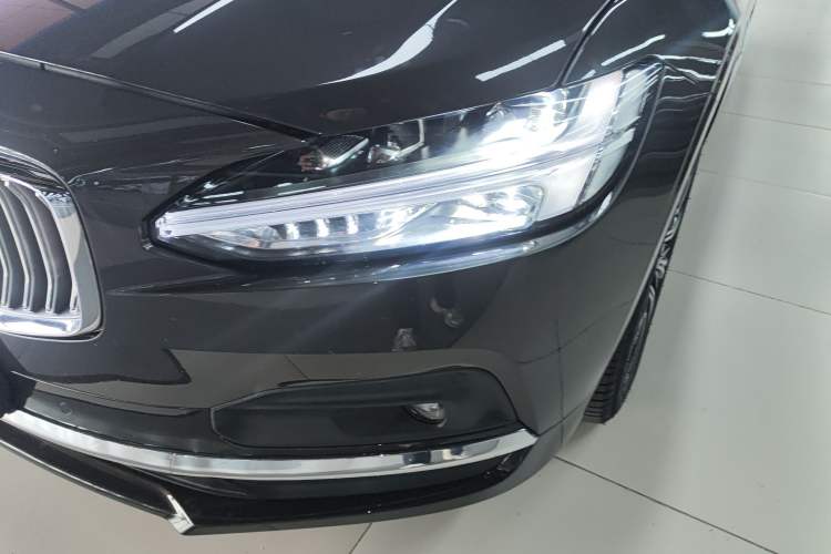 Used Volvo S90 2021 B5 Zhiyuan Luxury Edition
