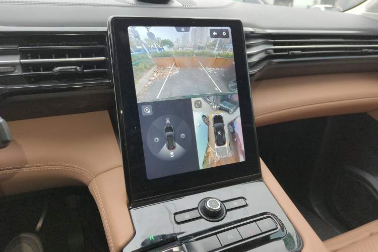 Used Nio ES8 2018 Founder Edition
