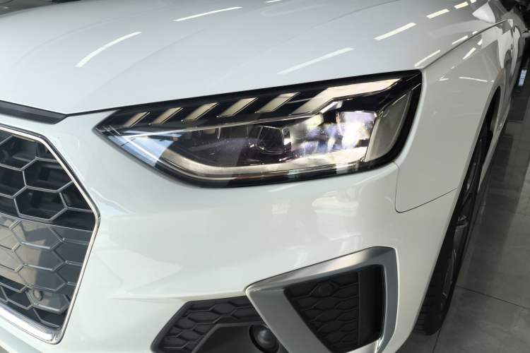 Used Audi A4L 2020 40 TFSI Fashion Dynamic Model
