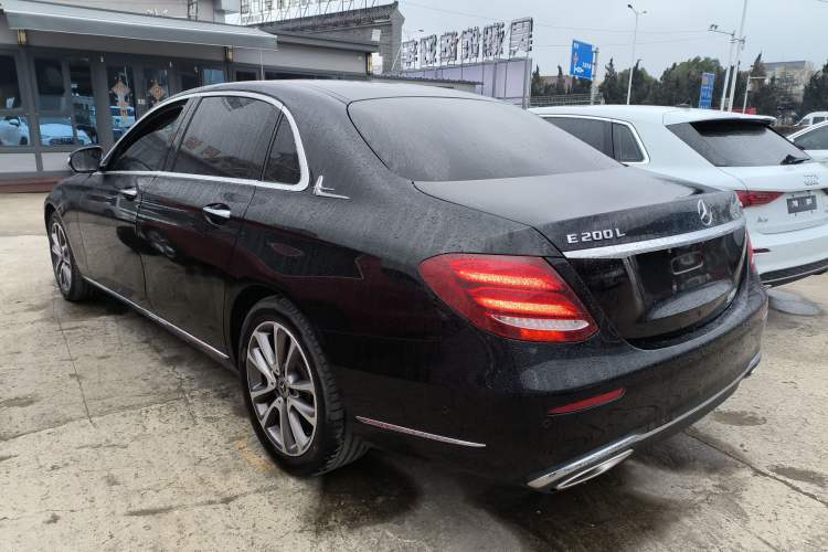 Used Mercedes-Benz E-Class 2019 E 200 L 4MATIC