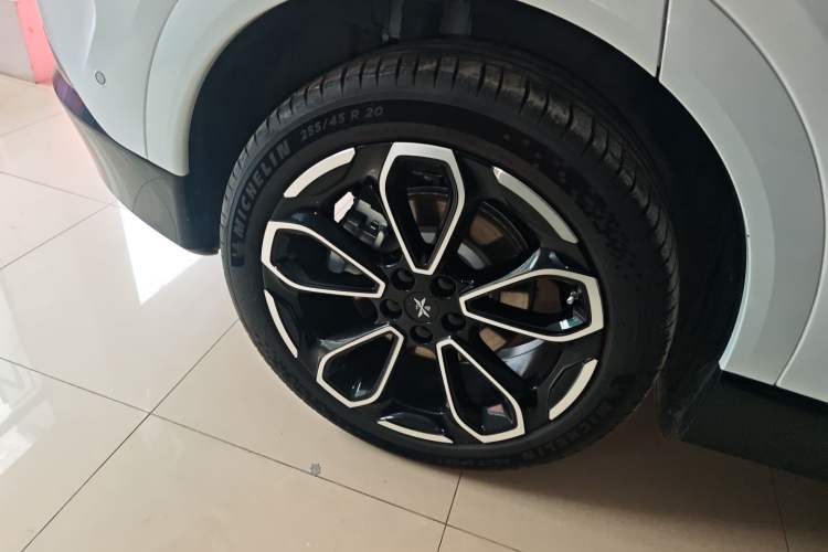 Used XPeng G6 2025 625 Long-Range Max Flagship Edition
