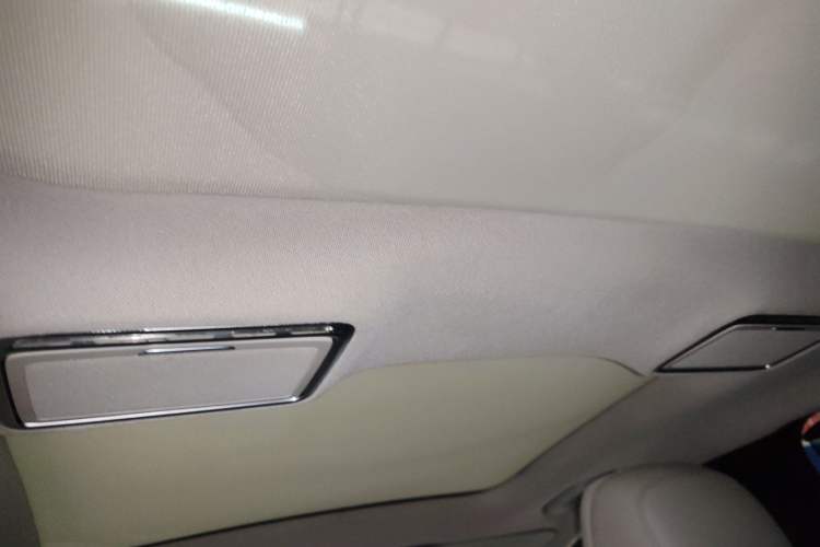 Used Mercedes-Benz C-Class 2015 C 200 L Sport Edition
