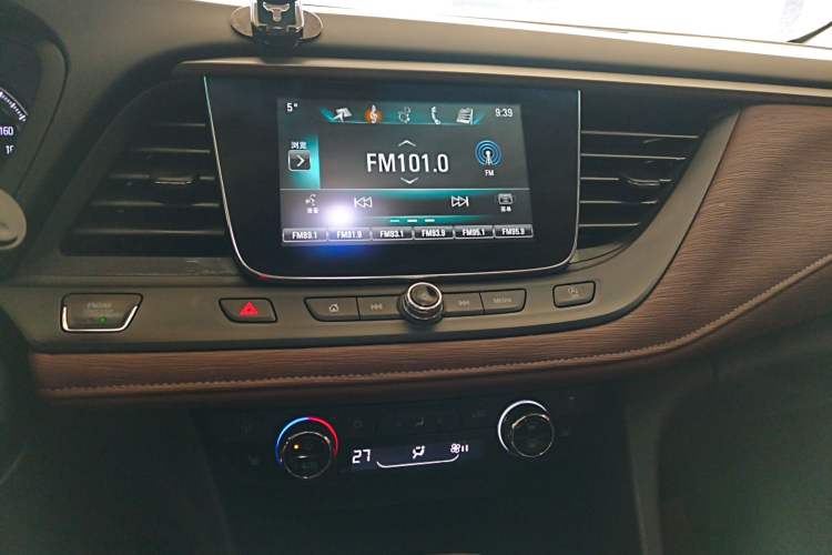 Used Buick GL6 2018 18T 5-seat Luxury Model