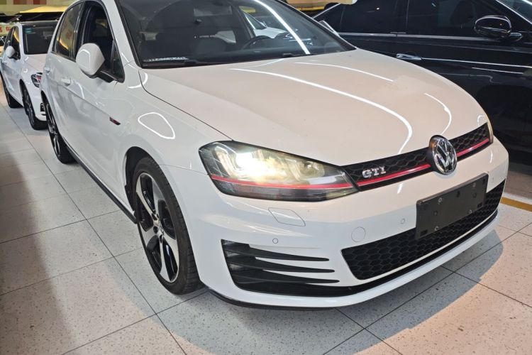 Used Volkswagen Golf GTI 2016 2.0 TSI GTI
