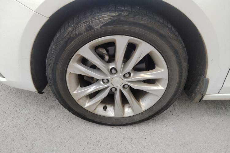 Used Buick Verano 2018 Sedan 20T Dual-Clutch Leading Model
