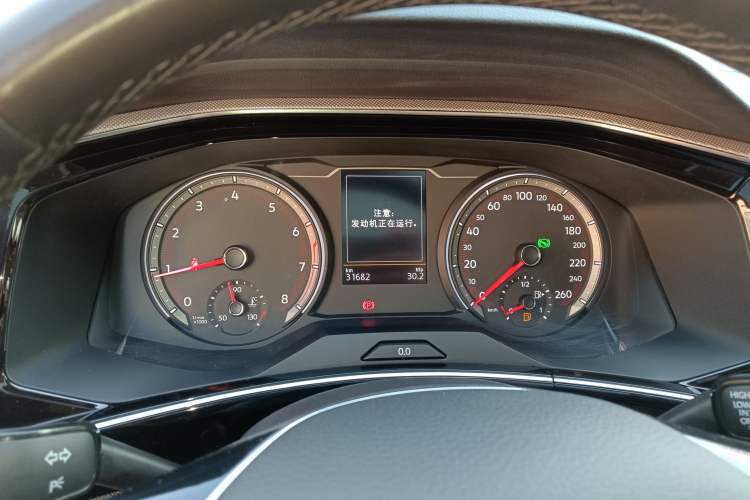 Used Volkswagen Tayron 2021 280TSI Two-Wheel Drive Luxury Smart Connectivity Version