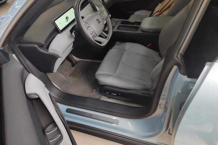 Used Nio ET5T 2023 75 kWh Touring