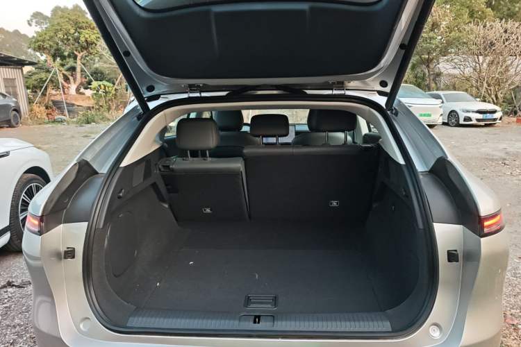 Used XPeng G6 2025 625 Long-Range Max Flagship Edition
