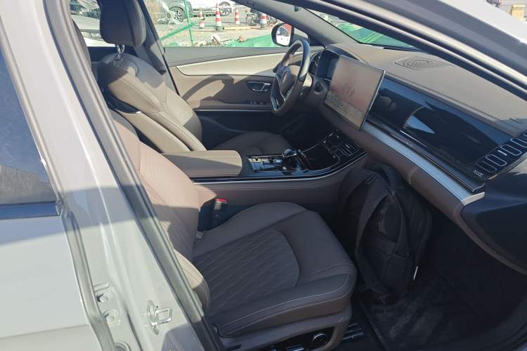 Used BYD Han 2025 EV 605KM Prestige Model