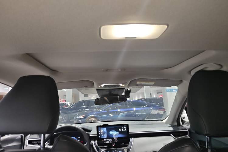 Used Toyota FRONTLANDER 2023 2.0L Smart Electric Hybrid Dual-Engine Leading Edition
