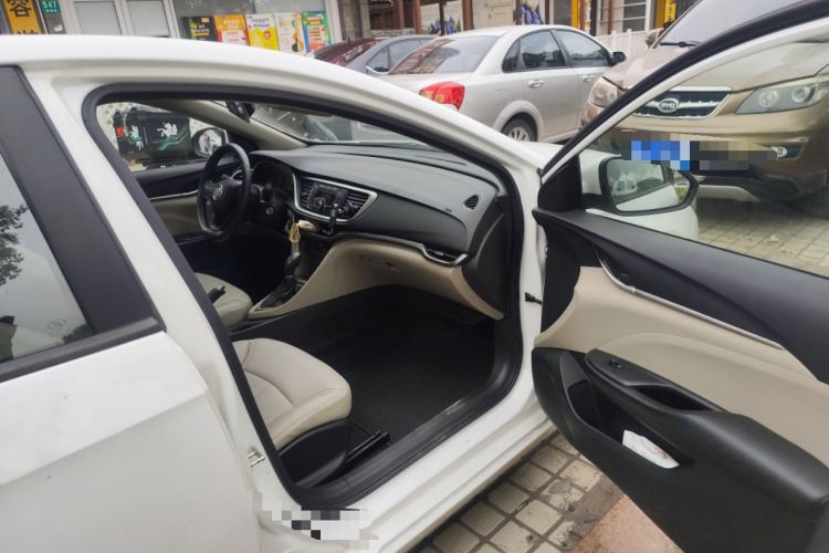 Used Buick GT 2015 15N Automatic Elite Version
