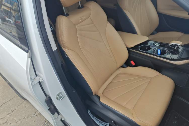 Used Geely Auto FX11 2023 2.0TD DCT Prestige Edition
