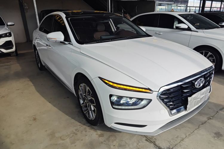 Used Hyundai Mistra 2021 1.8L CVT GLX Elite Edition
