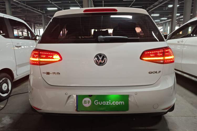 Used Volkswagen Golf 2015 1.6L Automatic Fashion Model