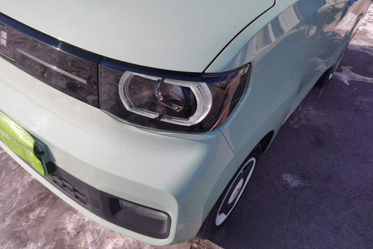 Used Wuling Hongguang MINIEV 2022 Macaron Fashion Edition Lithium-Nickel-Cobalt-Alpha-oxide