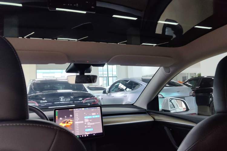 Used Tesla Model Y 2022 Performance High-Performance All-Wheel-Drive Version