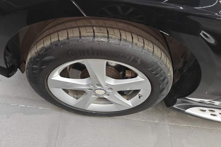 Used Mercedes-Benz M-Class 2014 ML 400 4MATIC Dynamic Model
