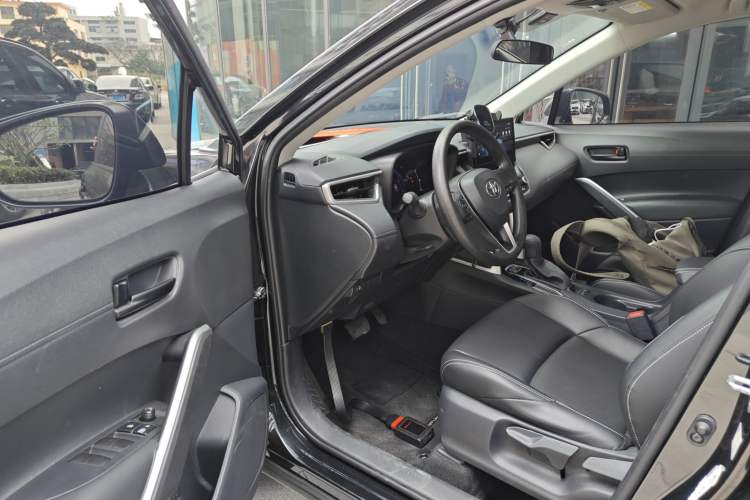 Used Toyota FRONTLANDER 2024 2.0L CVT Elite Edition
