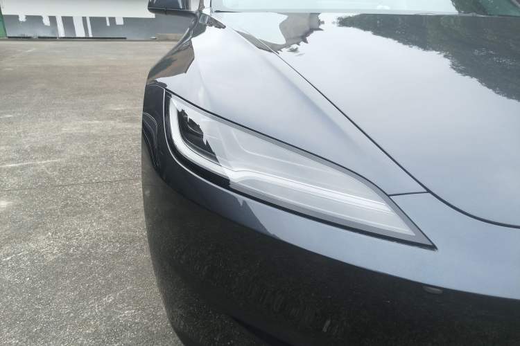 Used Tesla Model 3 2023 Rear-Wheel-Drive Version
