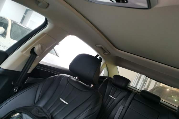 Used Hongqi H5 2024 1.5T HEV Smart Connect Flagship Edition