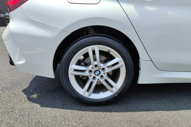 Used BMW 1 Series 2023 120i M Sport Night Edition
