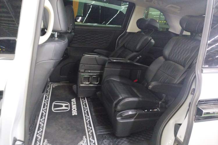 Used Honda Elysion 2024 2.0L eHEV Luxury Edition
