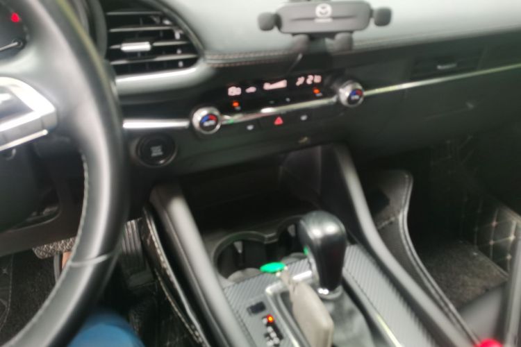 Used Mazda Mazda 3 Axela 2020 2.0L Automatic ZhiXuan Edition
