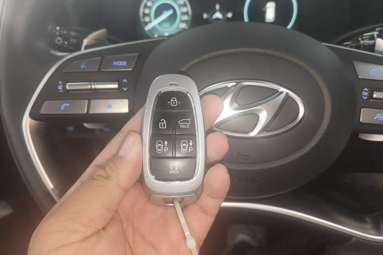 Used Hyundai Palisade 2023 3.5L Automatic All-Wheel Drive Calligraphy
