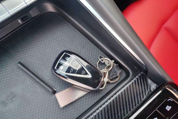 Used Changan UNI-T 2020 1.5T Flagship Version
