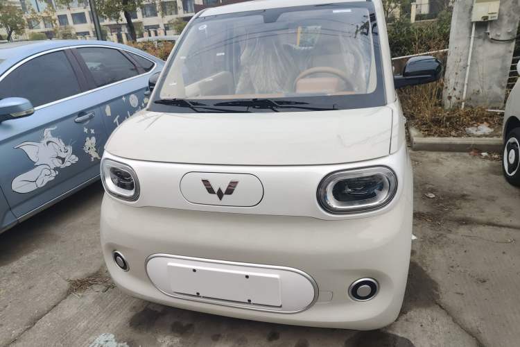 Used Wuling Hongguang MINIEV 2024 3rd Generation 215km Youth Edition
