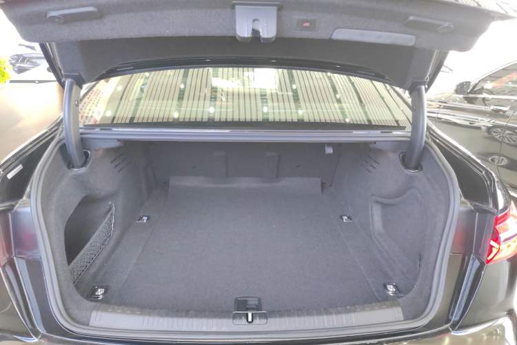 Used Audi A6L 2019 40 TFSI Luxury Dynamic Model
