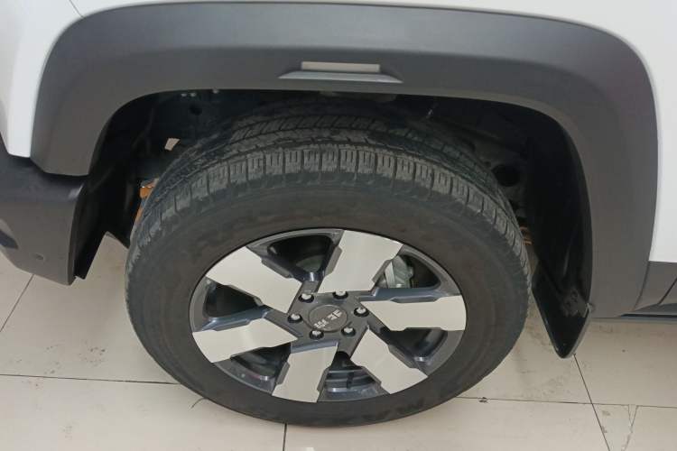 Used BAIC Off-Road BJ40 Electric Drive 2025 Advanced Edition
