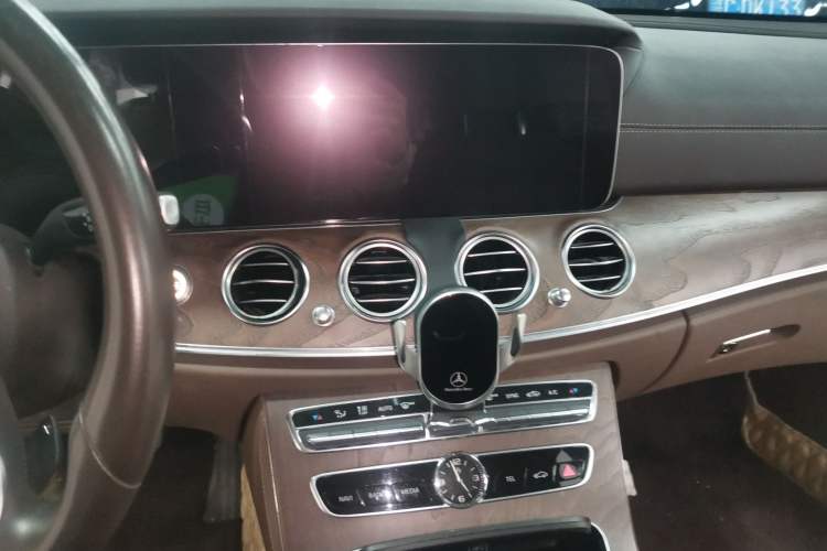 Used Mercedes-Benz E-Class 2019 Facelifted E 300 L Stylish Version
