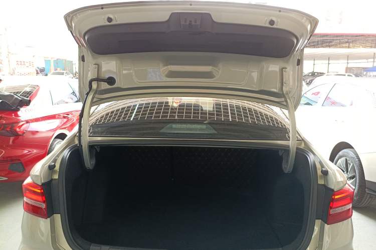 Used Volkswagen Lavida 2021 280TSI DSG Comfort Edition
