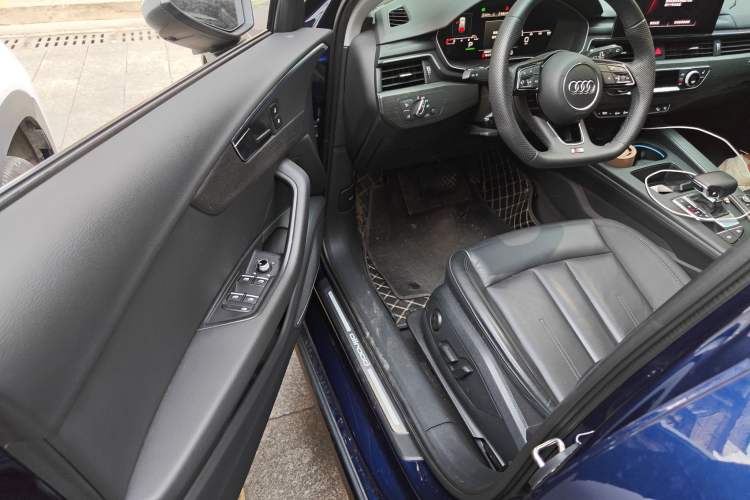 Used Audi A4 (Import) 2021 allroad quattro Explorer