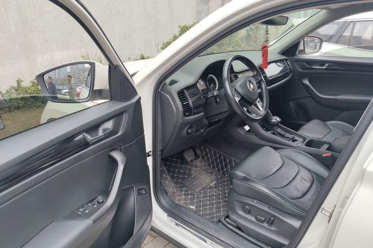 Used Skoda Kodiaq 2018 Restyled TSI330 7-Seater Two-Wheel Drive Luxury Enjoyment Edition