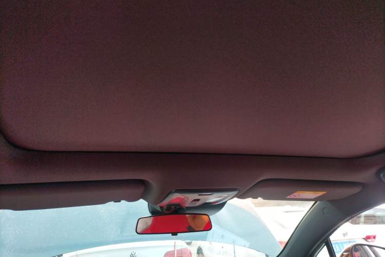 Used Changan UNI-T 2020 1.5T Prestige Version
