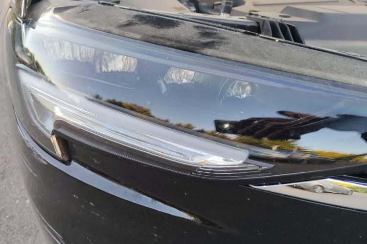 Used Buick Envision 2022 Encore Plus 652T Five-Seat Luxury Model
