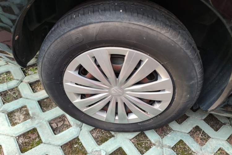 Used Volkswagen Santana 2016 1.6L Manual Fashion Edition
