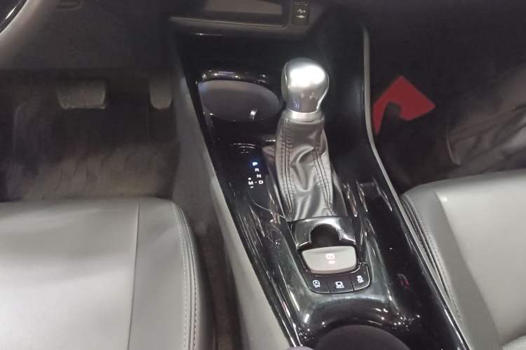 Used Toyota IZOA 2021 2.0L Yidong Edition