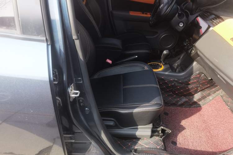 Used Suzuki Swift 2016 1.5L Automatic Fashionable Coolplay Edition
