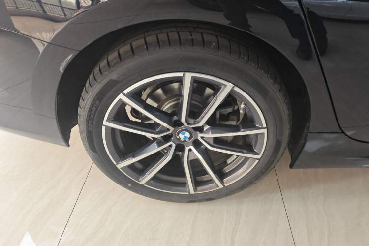 Used BMW 3 Series 2025 325Li M Sport Package