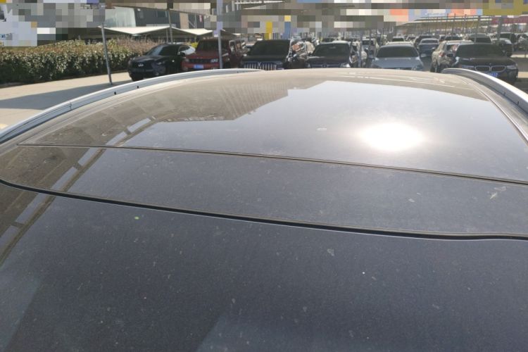 Used Kia Carens 2013 2.0L 7-Seater Automatic Luxury Version China IV Standard