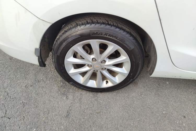 Used Chevrolet Cruze 2018 320 Automatic Pioneer Sunroof Edition
