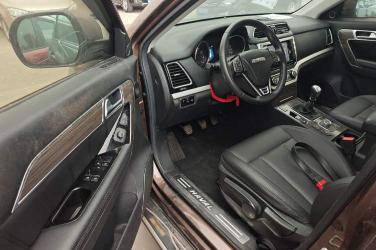 Used Haval H6 Coupe 2016 Blue Label 1.5T Manual Two-Wheel Drive Urban Model