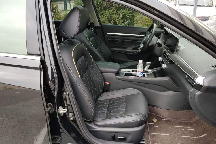 Used Nissan Teana 2022 2.0L XL-Upr Enjoyment Edition
