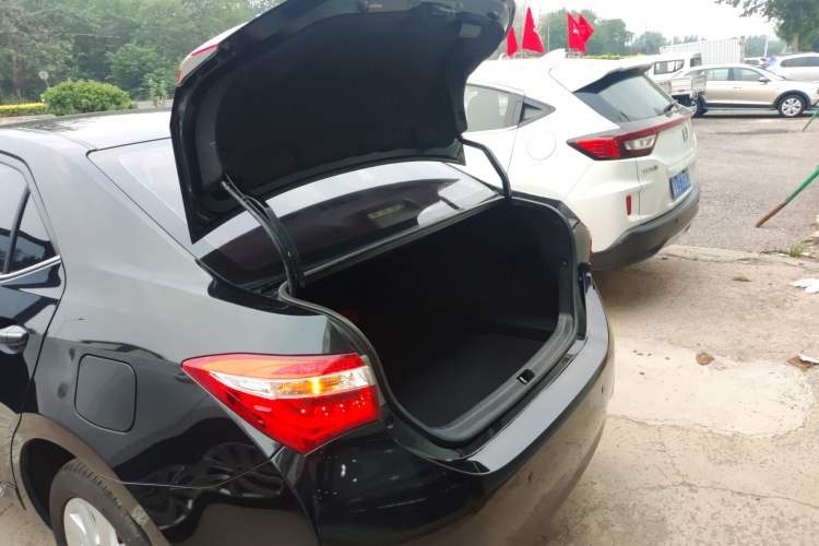 Used Toyota Corolla 2014 1.6L CVT GL-i Leather Edition
