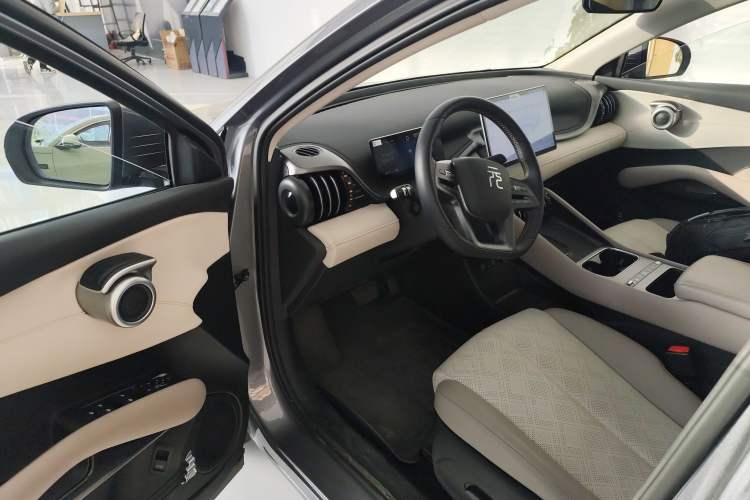 Used BYD Yuan PLUS 2025 Intelligent Driving Version 510 KM Beyond-Grade Edition
