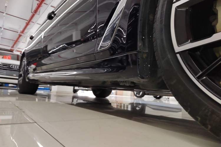 Used BMW 5 Series 2022 Second Facelift 530Li Luxury Version M Sport Package
