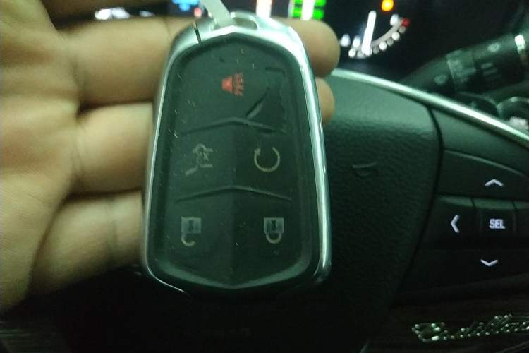 Used Cadillac XT5 2017 Anniversary Edition 25T Luxury Model
